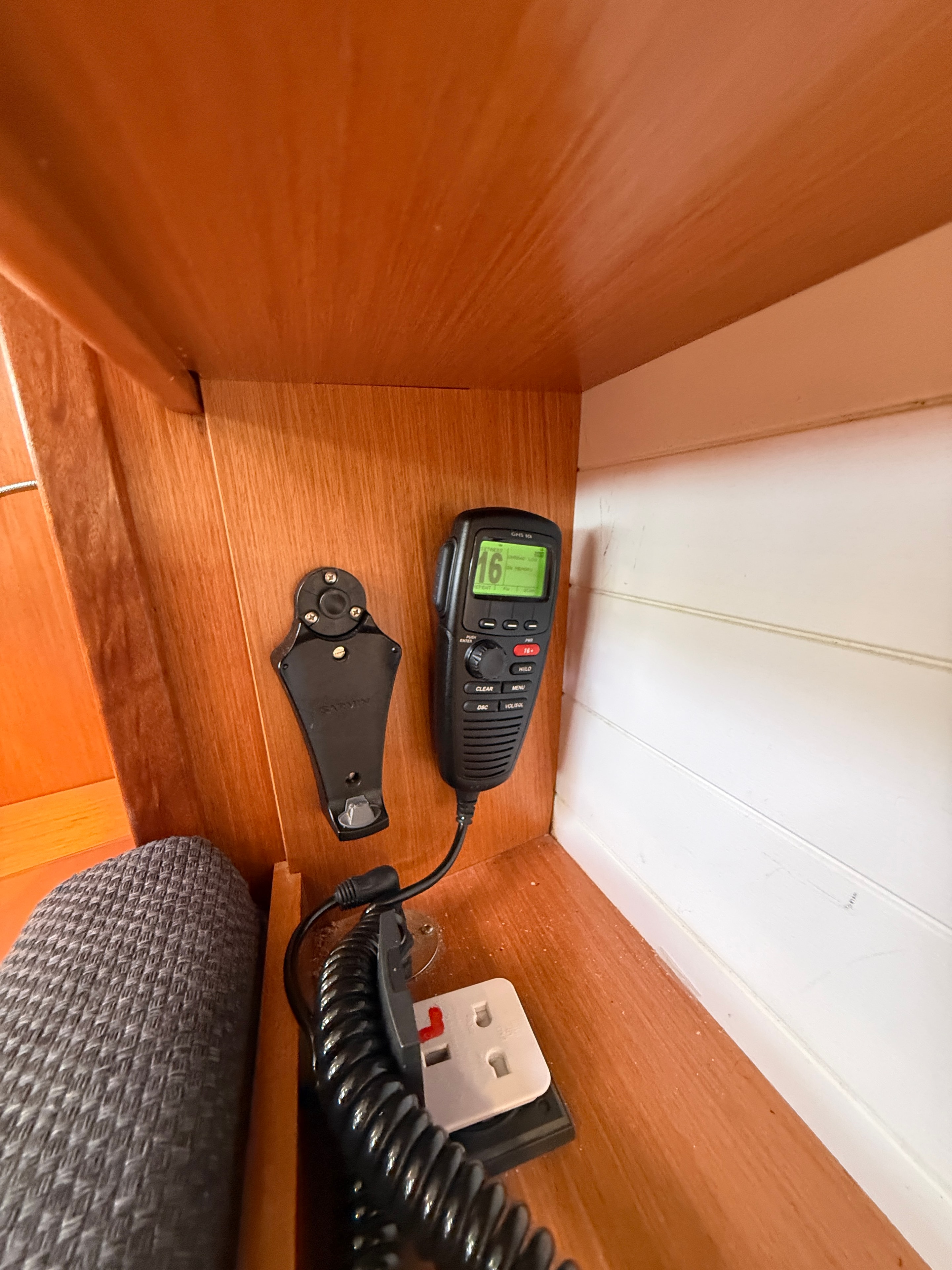 Garmin GHS 20 fixed VHF handset — nav station